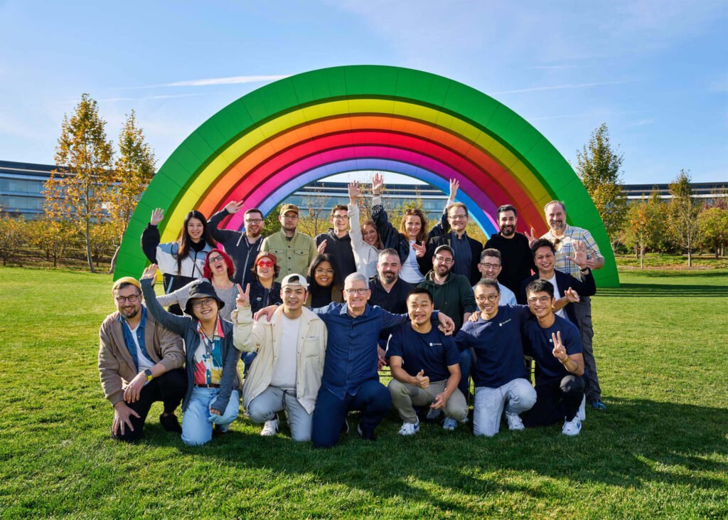 Apple App Store 2022 Tim Cook photo all nominees winners
